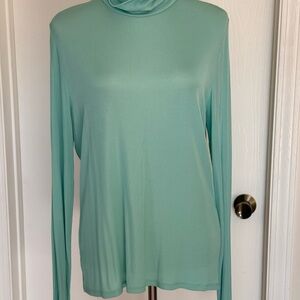 St. John Aqua Women's Turtleneck Top